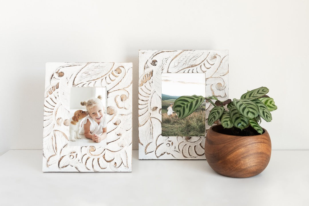 White and Natural Leaf Design 5x7 Photo Frame