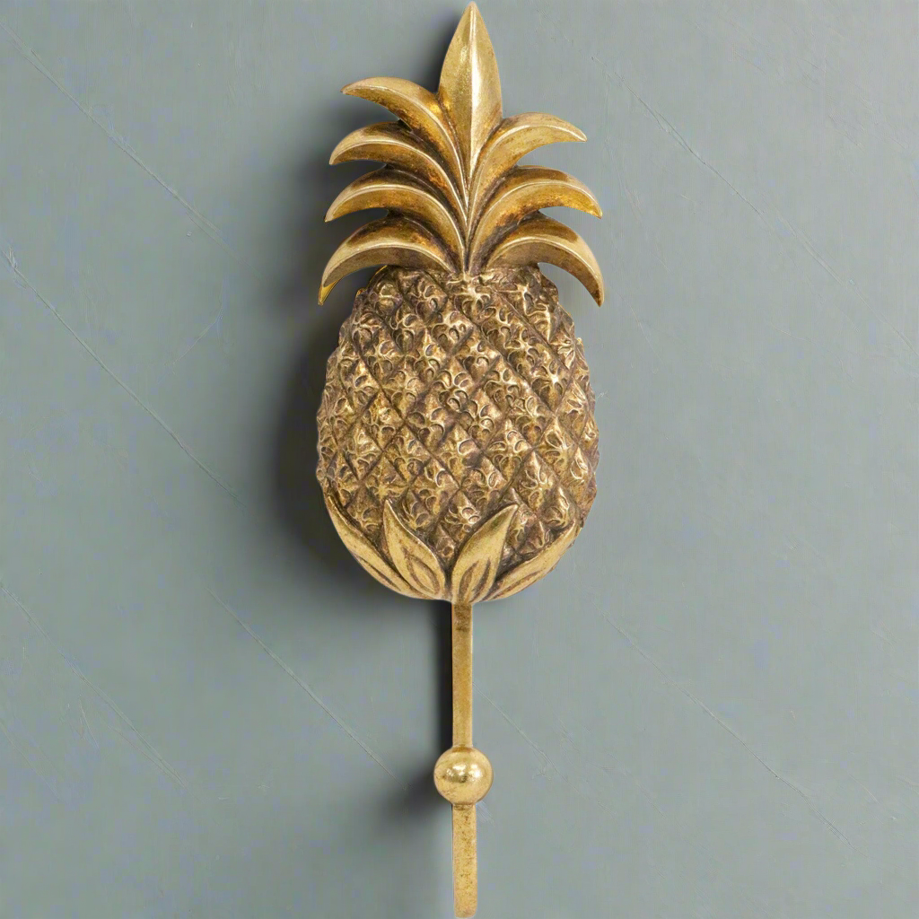 Pineapple Hook