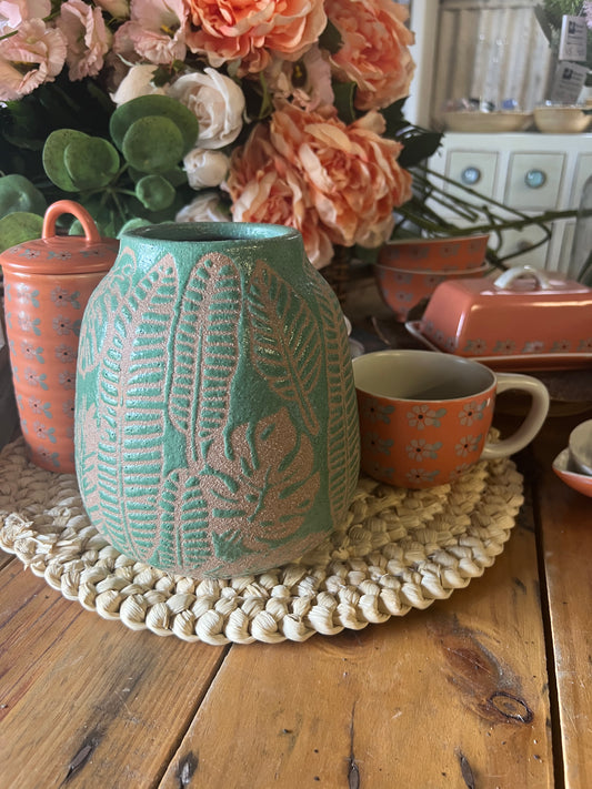 Green pattern Vase