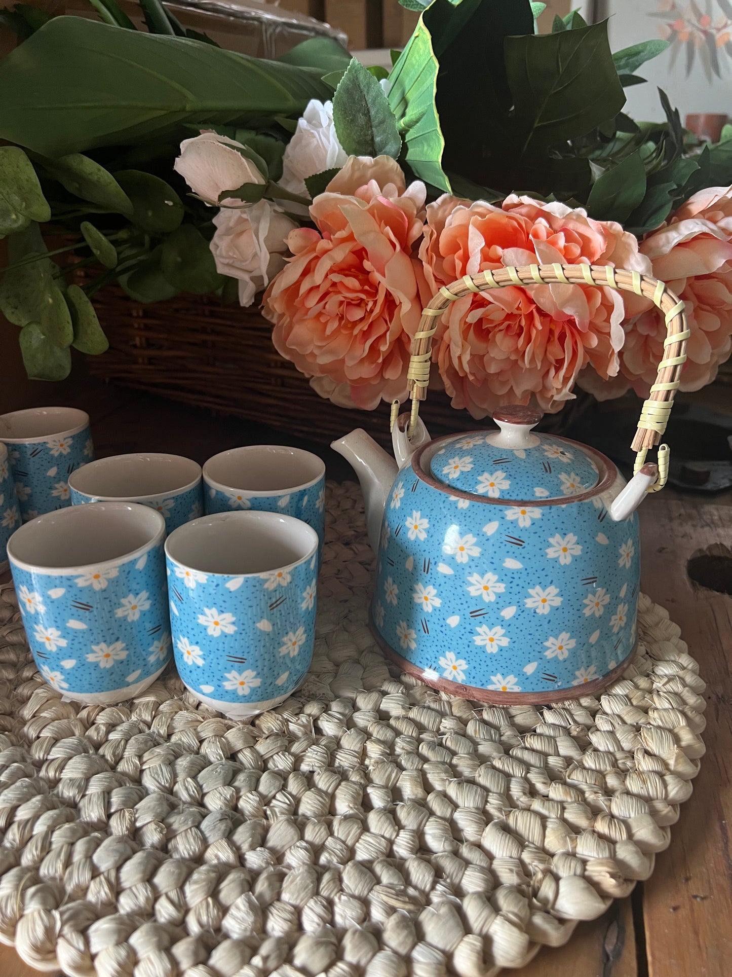 Blue Tea Pot & 6 Cups with Flowers