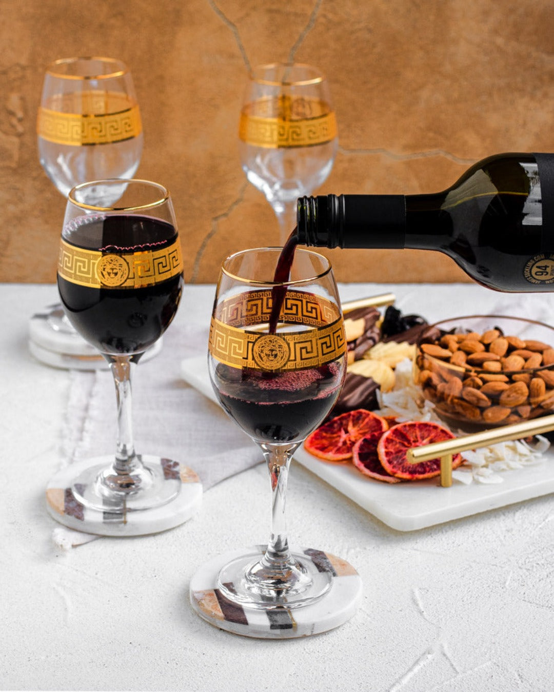 Medusa Stylish and Luxe Design Set/4 Wine Goblet Drinking Glasses Gold
