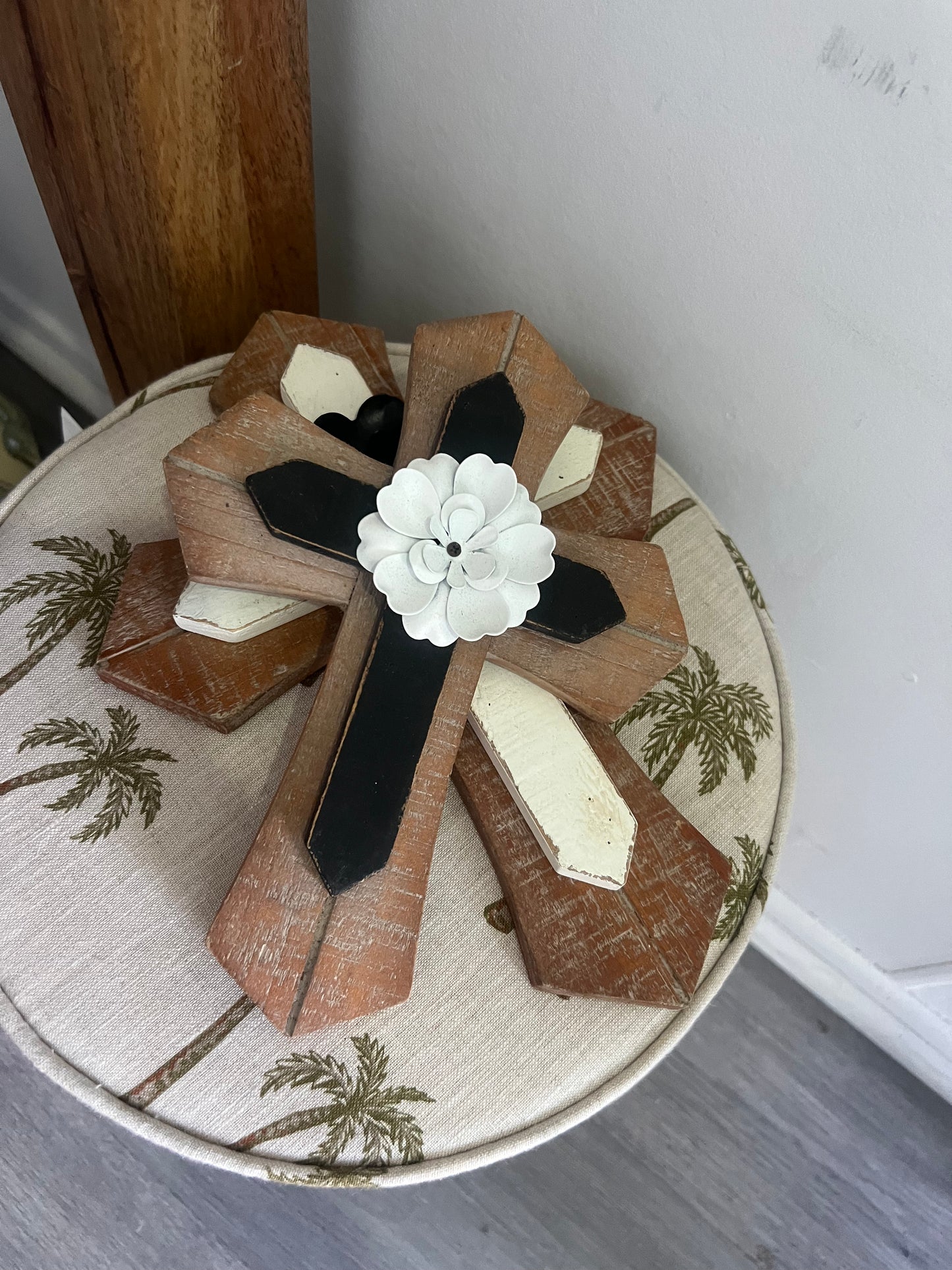 Large Flower Cross