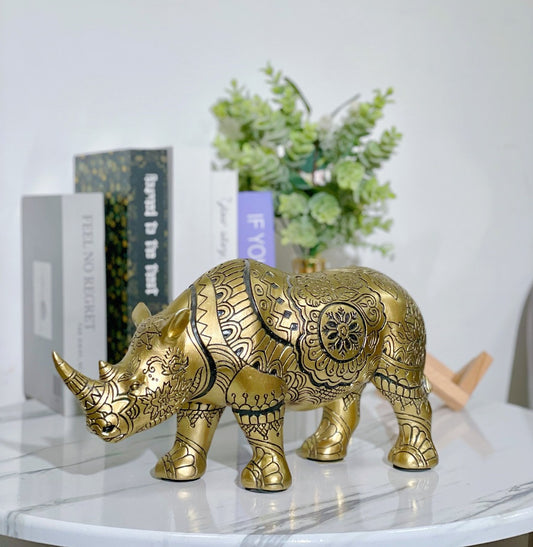 Resin Gold Rhino